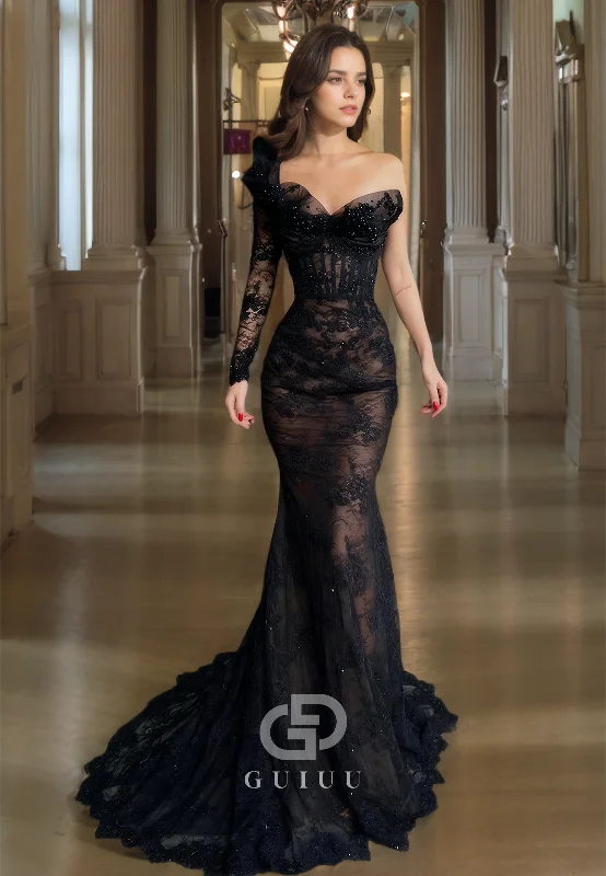 Black Mermaid One Shoulder V-Neck Beaded Lace Prom Dress with One Sleeve