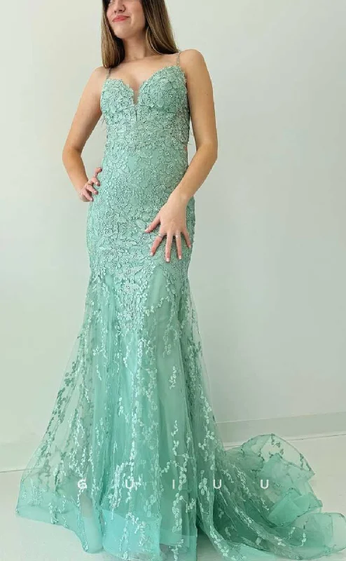 G4178 - Chic & Modern Sheath V-Neck Fully Floral Appliqued and Beaded Evening Party Prom Dress with Sweep Train