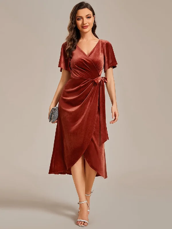 One-Piece Type Short Sleeves V-Neck Velvet Midi Wedding Guest Dress